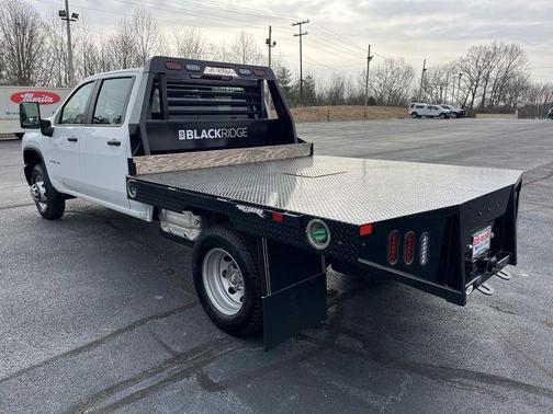 2025 Chevrolet Silverado 3500 WT