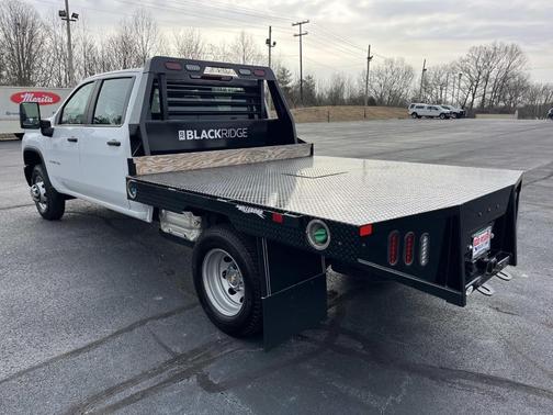 2025 Chevrolet Silverado 3500 WT