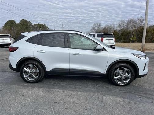 2026 Ford Escape ST-Line Select