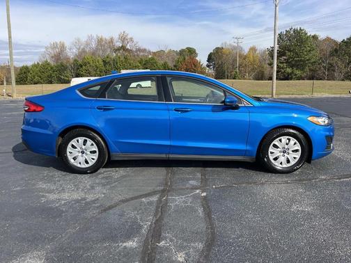 2020 Ford Fusion S