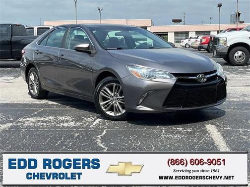 2015 Toyota Camry SE