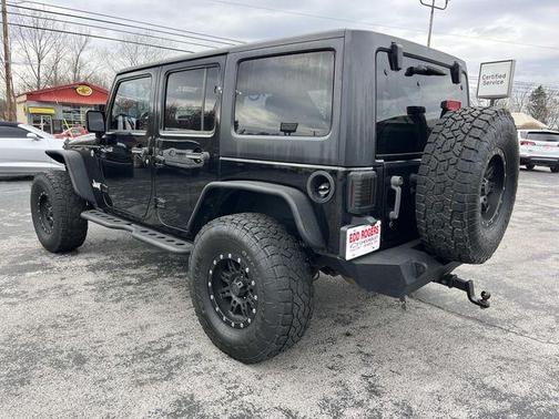 2016 Jeep Wrangler Unlimited Sahara