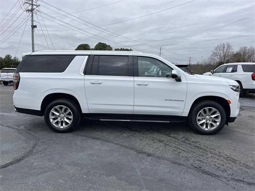 2023 Chevrolet Suburban Premier