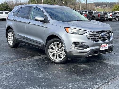 2023 Ford Edge Titanium