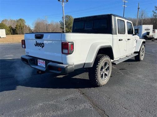 2022 Jeep Gladiator Sport