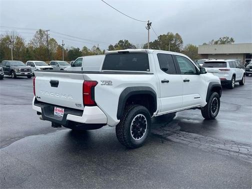 2024 Toyota Tacoma TRD Off Road