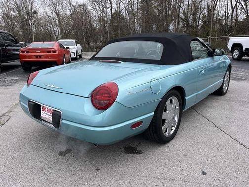 2002 Ford Thunderbird 