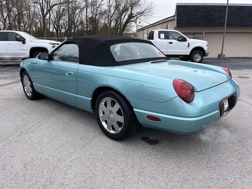 2002 Ford Thunderbird 