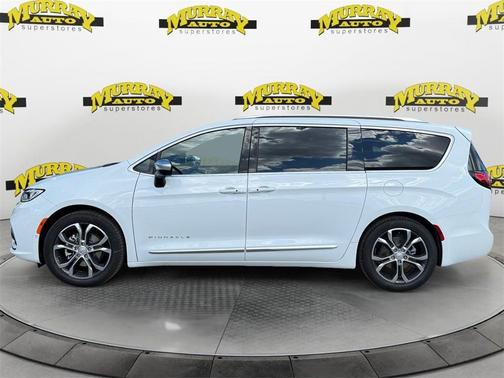 2026 Chrysler Pacifica Pinnacle