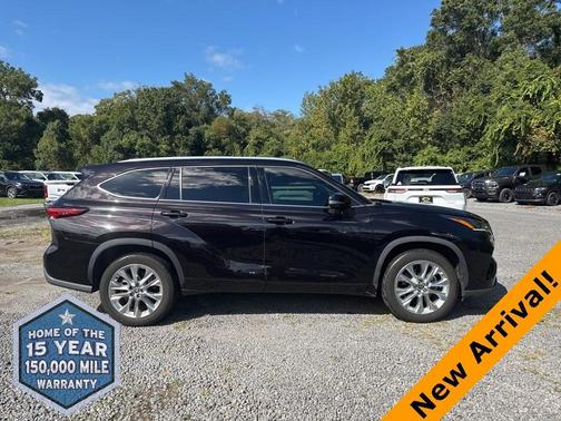 2022 Toyota Highlander Limited