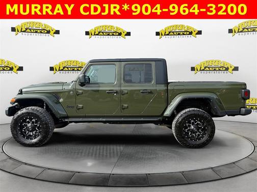 2022 Jeep Gladiator Sport