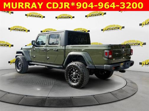 2022 Jeep Gladiator Sport