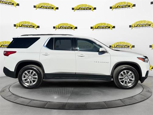 2021 Chevrolet Traverse LT Leather