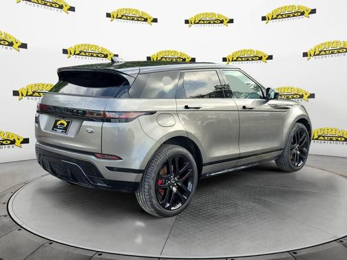 Silicon Silver 2022 Land Rover Range Rover Evoque R-Dynamic SE