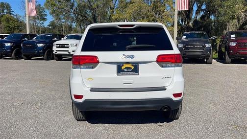 Photo 4 of 39 of 2018 Jeep Grand Cherokee Laredo