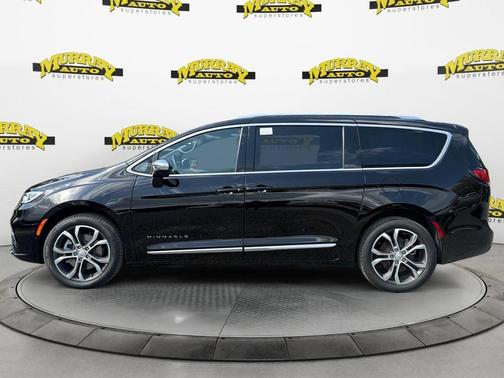 Diamond Black 2026 Chrysler Pacifica Pinnacle