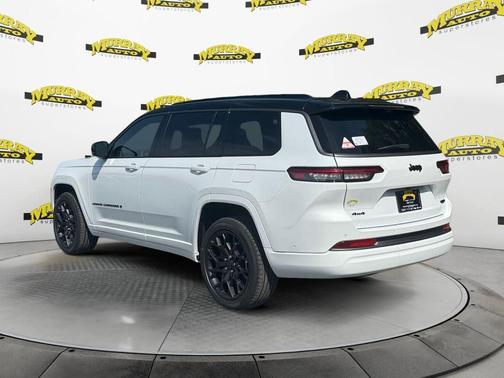 Bright White Clearcoat 2026 Jeep Grand Cherokee L Summit