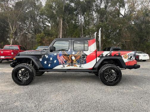 2020 Jeep Gladiator Sport