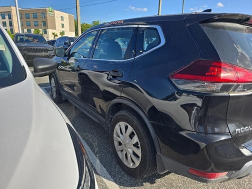 2020 Nissan Rogue S