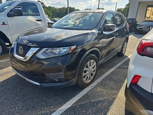2020 Nissan Rogue S