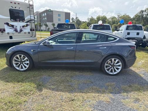 2019 Tesla Model 3 Standard Range