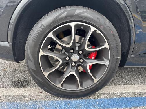 2025 Dodge Durango SRT Hellcat