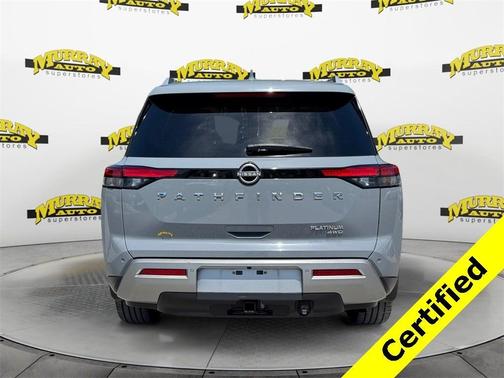 2022 Nissan Pathfinder Platinum
