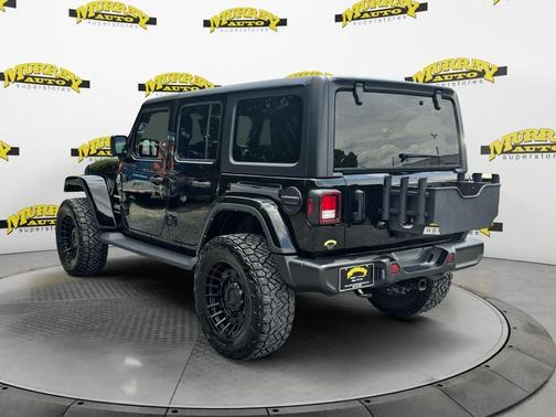 Black Clearcoat 2023 Jeep Wrangler Sahara