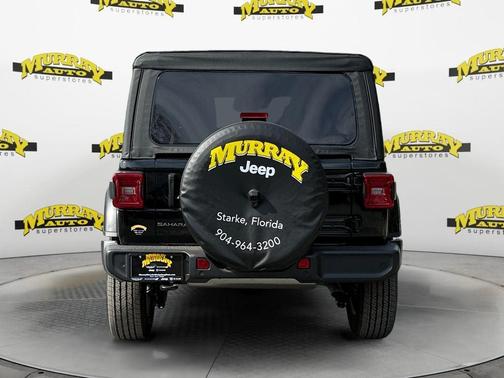 Black Clearcoat 2025 Jeep Wrangler Sahara