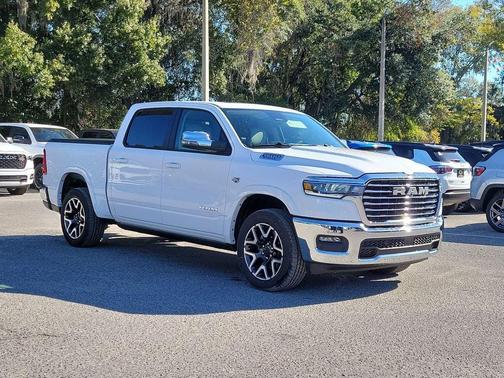 Bright White Clearcoat 2026 RAM 1500 Laramie