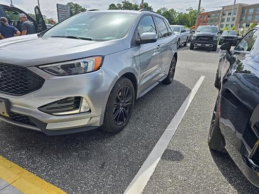 2021 Ford Edge ST-Line