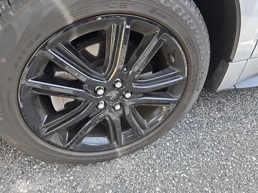 2021 Ford Edge ST-Line