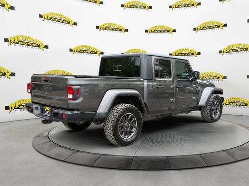 Granite Crystal Clearcoat Metallic 2021 Jeep Gladiator Sport