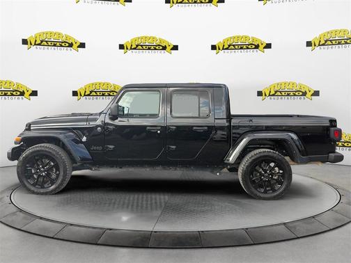 2024 Jeep Gladiator Nighthawk