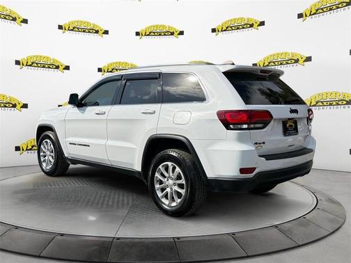 2021 Jeep Grand Cherokee Laredo