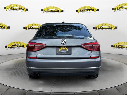 2018 Volkswagen Passat 2.0T SE