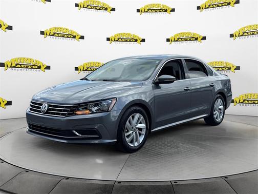 2018 Volkswagen Passat 2.0T SE