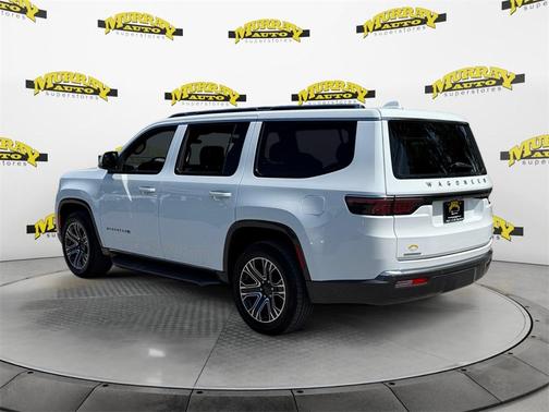 2022 Jeep Wagoneer Series III