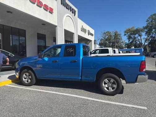 2024 RAM 1500 Classic SLT