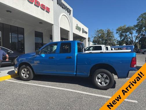 2024 RAM 1500 Classic SLT