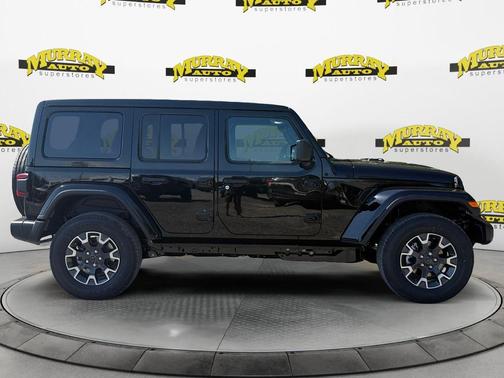 Black Clearcoat 2026 Jeep Wrangler Sahara