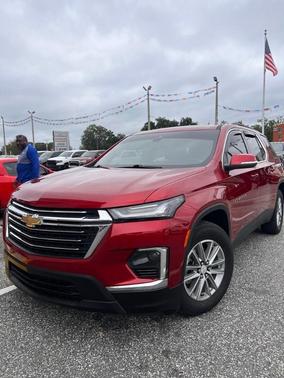 2023 Chevrolet Traverse LT Cloth