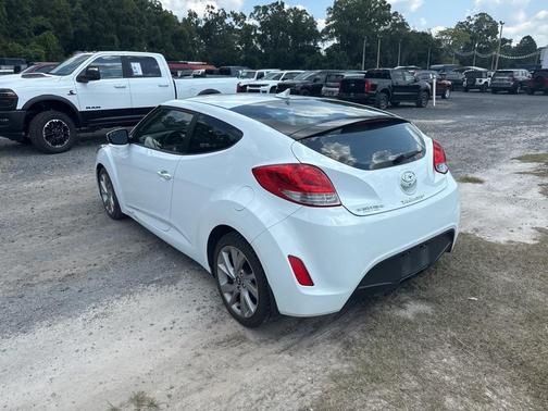 2016 Hyundai Veloster Base