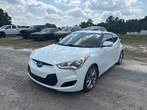 2016 Hyundai Veloster Base