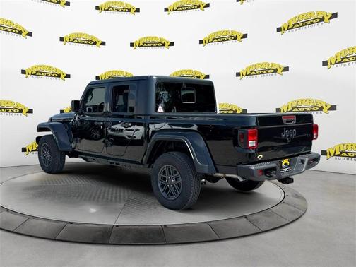 2025 Jeep Gladiator Sport