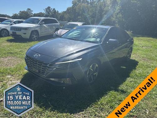 2022 Hyundai ELANTRA Limited