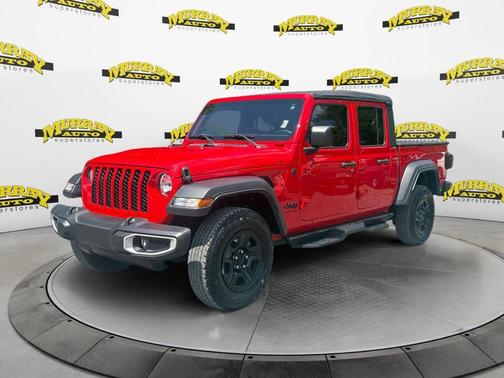 Firecracker Red Clearcoat 2023 Jeep Gladiator Sport