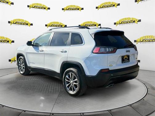 2022 Jeep Cherokee Latitude Lux