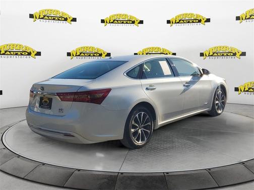 2018 Toyota Avalon Hybrid XLE Plus