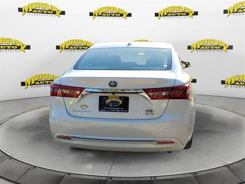 2018 Toyota Avalon Hybrid XLE Plus